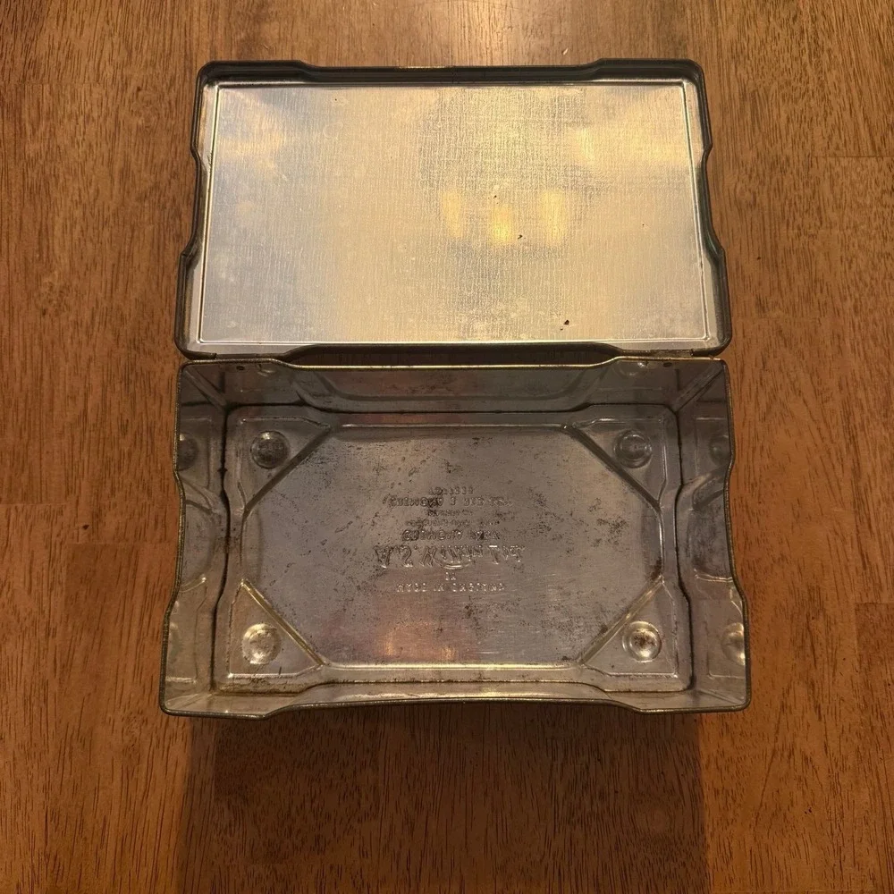 Vintage A.S. Wilkin Cremona Park Red Boy Toffee‎ tin, likely dating 1930's